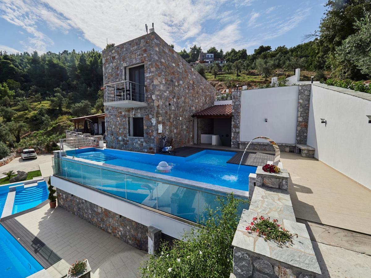 Sky Sea Resort Skiathos Buitenkant foto