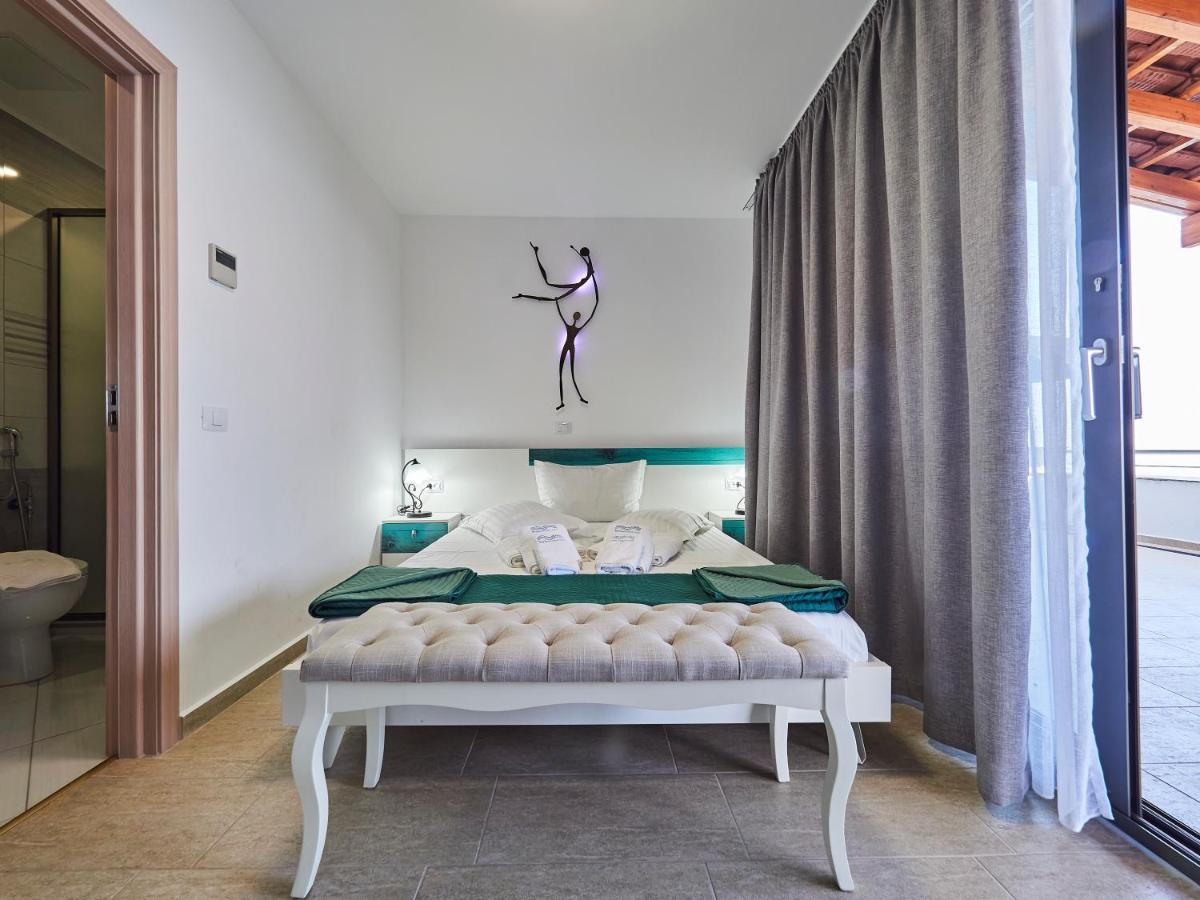 Sky Sea Resort Skiathos Buitenkant foto