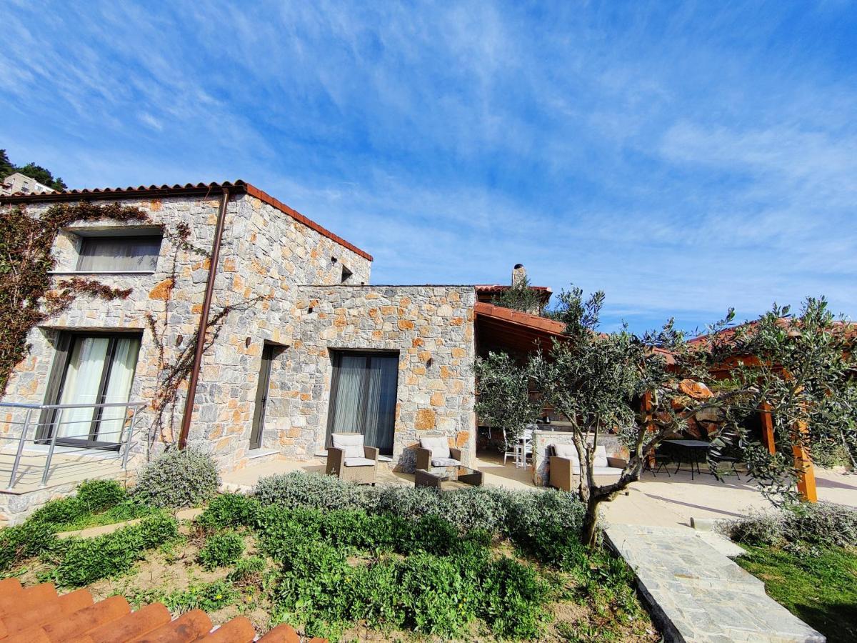 Sky Sea Resort Skiathos Buitenkant foto