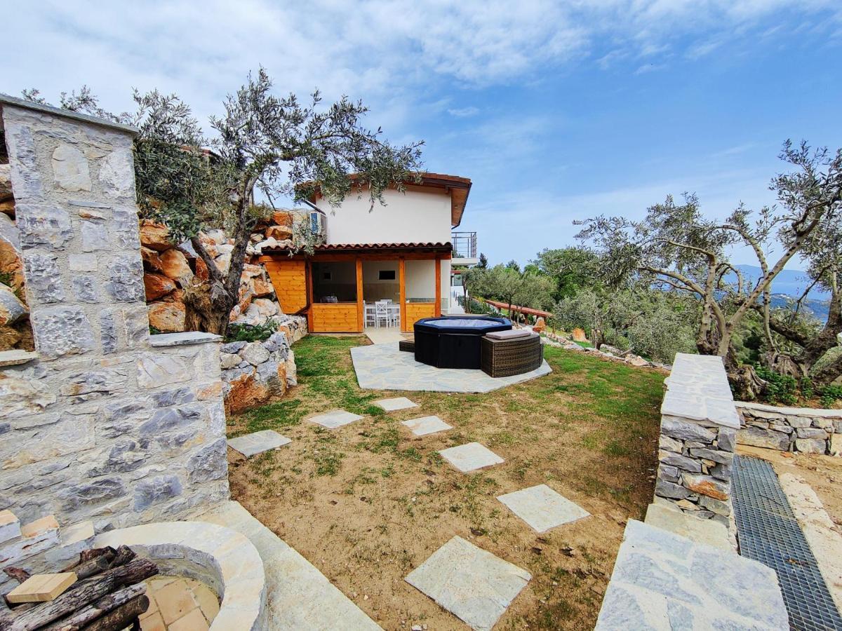 Sky Sea Resort Skiathos Buitenkant foto